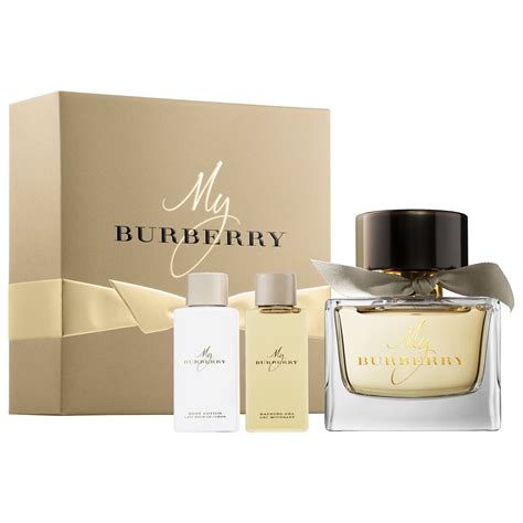 my burberry gift set 50ml|burberry classic perfume gift set.